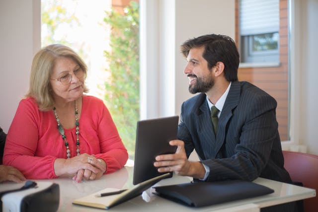 people-meeting-and-talking